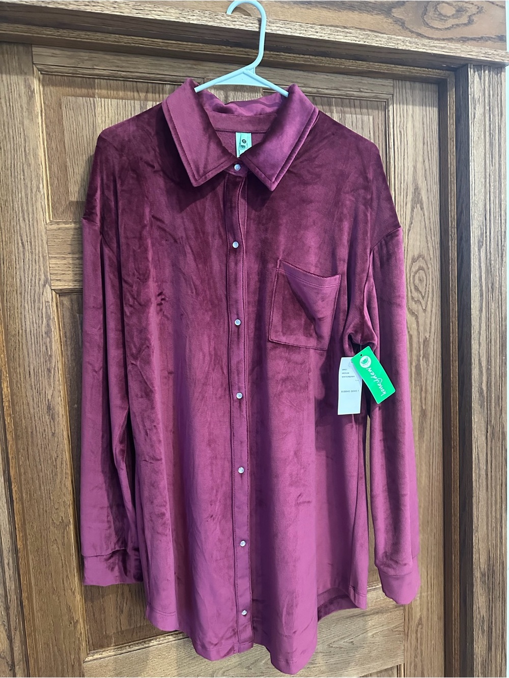 honeydew NWT Burgundy Velour Top or Nightshirt Size M